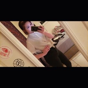 Meet your Posher, Maddy